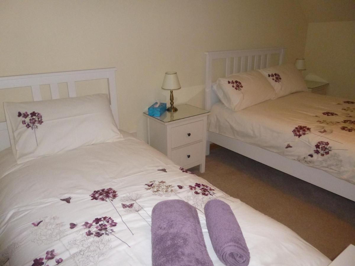ポートリー Goldenhill Bed & Breakfast エクステリア 写真